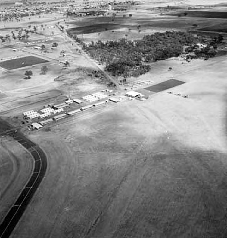 More Recent History (Circa 1970 s) Army Aviation Base On 1 July 1968, the Australian Army Aviation Corps was formed with the Department of Civil Aviation aerodrome at Oakey transferred to Army