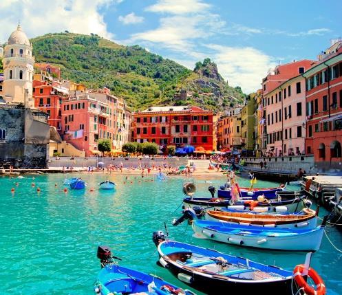 This first walk on the itinerary takes you outside Genoa to the western side of the Natural Park of Portofino, the peninsula south of the city reaching into the Mediterranean to form the Gulf of