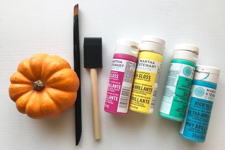 painting pumpkins! Mini pumpkins for painting, painting supplies and pumpkin snacks will be provided by your Lifestyle Team.