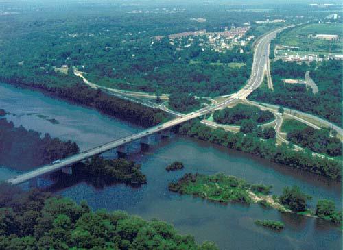 Technical Memorandum Interstate 95 / Scudder Falls Bridge Traffic Study September 2004 Delaware Valley