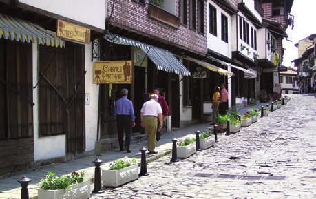 Old Dobrich In the heart of modern Dobrich, at the spot of ancient Odun marketplace, nowadays stands the ethnographic complex Old Dobrich.