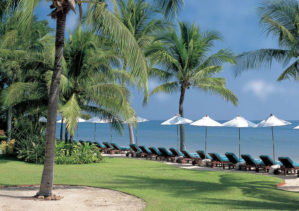 LOCATION Anantara Hua Hin Resort edges the shores of the Gulf of Siam, only a short distance from the heart of Hua Hin.