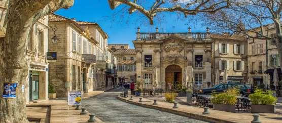 DAY 5 AVIGNON City Walk Avignon with Pope Palace Today s excursion is a guided walk through Avignon, also known as the City of Popes due to the role the city played in the Avignon conspiracy of the