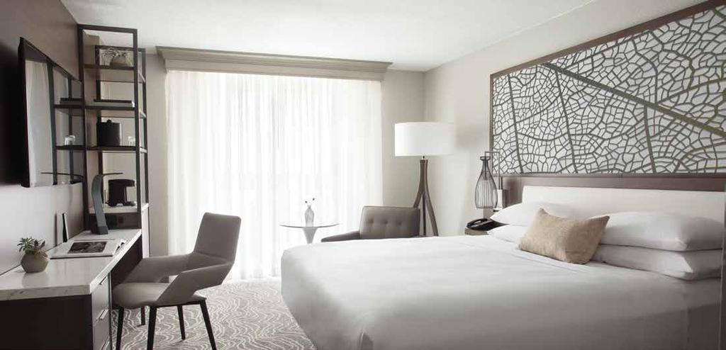 split-screen technology STYLISH & INVITING ACCOMMODATIONS LUXURIOUS ACCOMMODATIONS 471 guest rooms 222 king rooms 249 queen/queen rooms 50 HD Internet