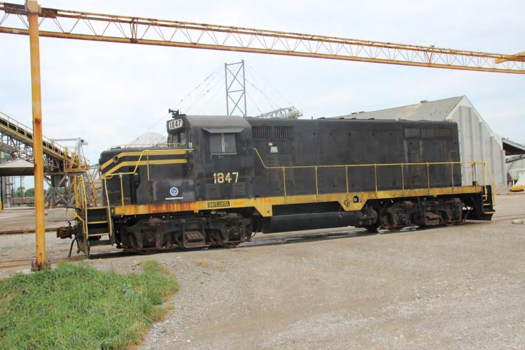 MG 1847, a GM GP20, is used at the Consolidated Grain site for pulling covered