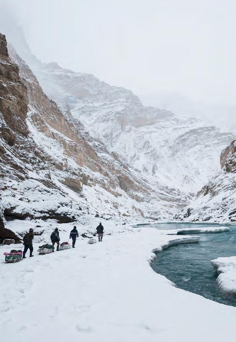 CHADER TREK Walking on Frozen river of Zanskar is an ultimate experience for adventure lover.