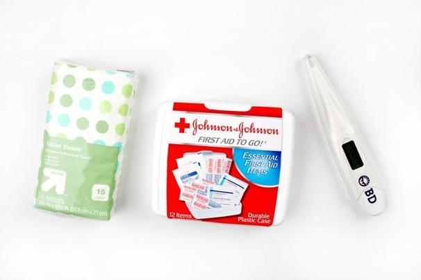 WHAT TO PACK IN YOUR TRAVEL HEALTH KIT The Centers for Disease Control and Prevention (CDC) recommends that international travelers put together a health kit for their trips, but domestic and