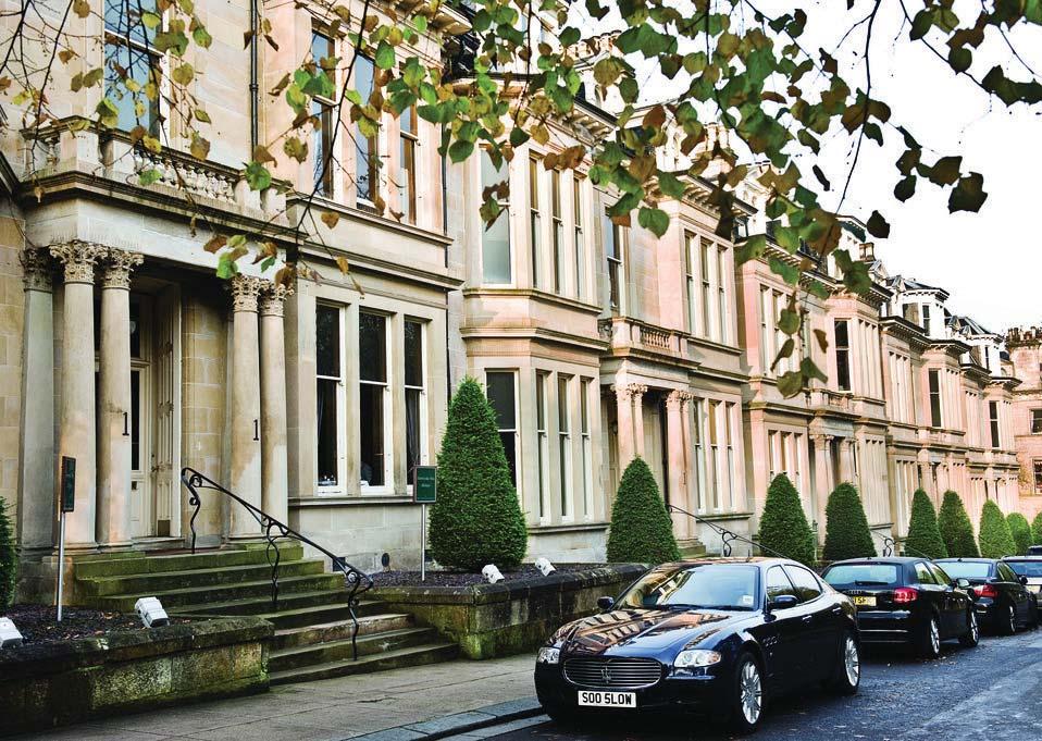 GB 250 / 260 (single use / double use) Allotment 30 rooms ublic: 20 min Taxi: 12 min 4 - MAR HALL Undoubtedly one of Scotland s premier luxury hotels, Mar Hall, near Glasgow, will delight the most