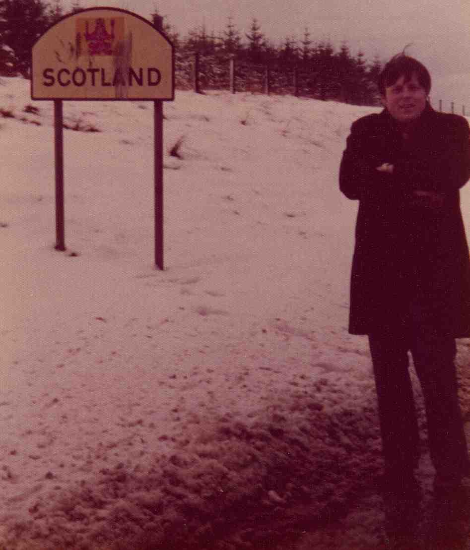 At the Scottish border Inverness, 9 December 1976 I got up early yesterday morning and walked with My-Van and Fred to Edinburgh Castle. The city looked lovely as it snowed the night before.