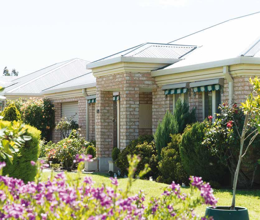 RETIREMENT LIVING RETIREMENT PORTFOLIO THE LAKES ESTATE, MELBOURNE THE LAKES ESTATE IS IDEALLY LOCATED ON THE CORNER OF KINGS ROAD AND MELTON HIGHWAY,