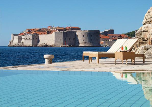Grand Villa Argentina, Dubrovnik Y O U R H O T E L E X P E R I E N C E TROGIR PALACE HOTEL, TROGIR 3 NIGHTS This family run 4 star hotel is in a fantastic location only 200 metres from Trogir s