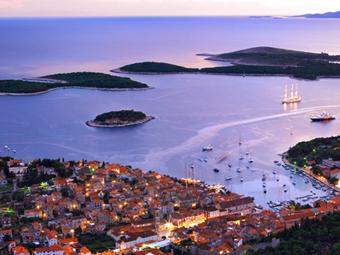 Package General Info + What our package includes Day 1. Arrival on the Island of Hvar, Introducing the Villa, Town of Hvar Gazing Day 2. A personal Hvar island odyssey with Prof. Marinko Petric Day 3.