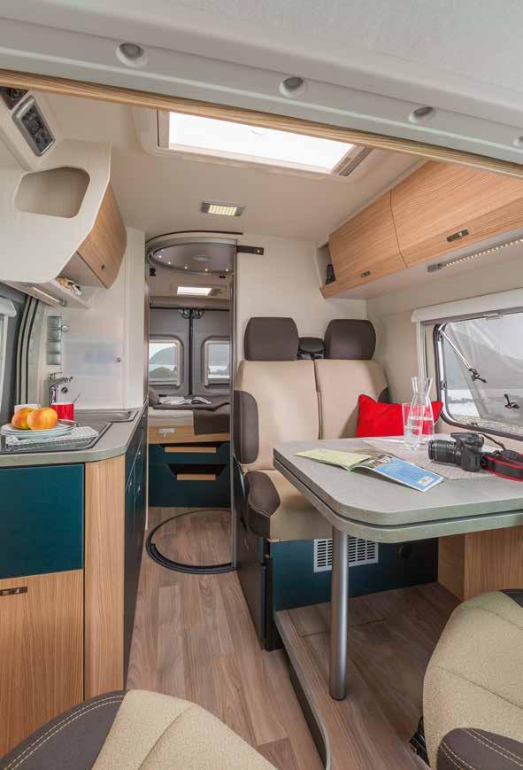 BOXLIFE 600 LIVING UNBEATABLE SPACE MIRACLE DUE TO THE LIFTING BED IN THE REAR BOXLIFE 600 MQ.