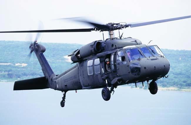 TCAS UHF Radio AIRFIELD DIAGRAM UH-60 BLACKHAWK Up to 24,500 lbs