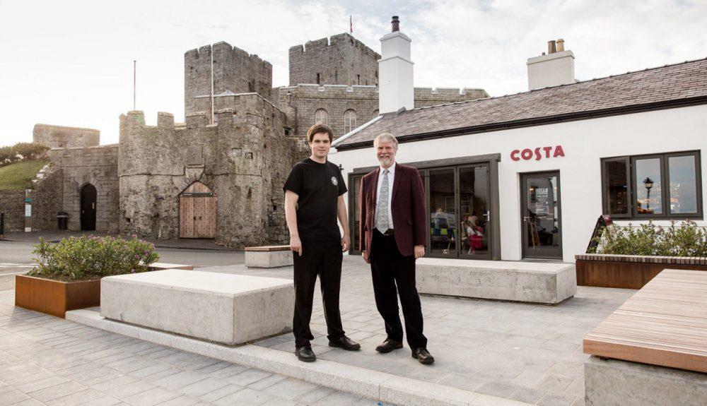 7 Costa Coffee Shop Outside the Castle entrance is Costa, a coffee shop to serve Castle Rushen and Castletown.