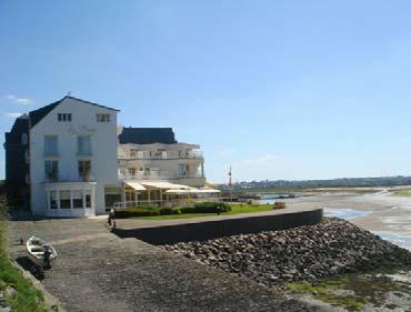 flat sandy beaches. Les Ormes three star hotel in Carteret is a small family run hotel overlooking the marina in the fashionable resort of Carteret.