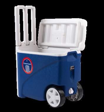 Capacity: 33 litre 73642 1 WAY Generous 33L capacity will keep food and drink chilled