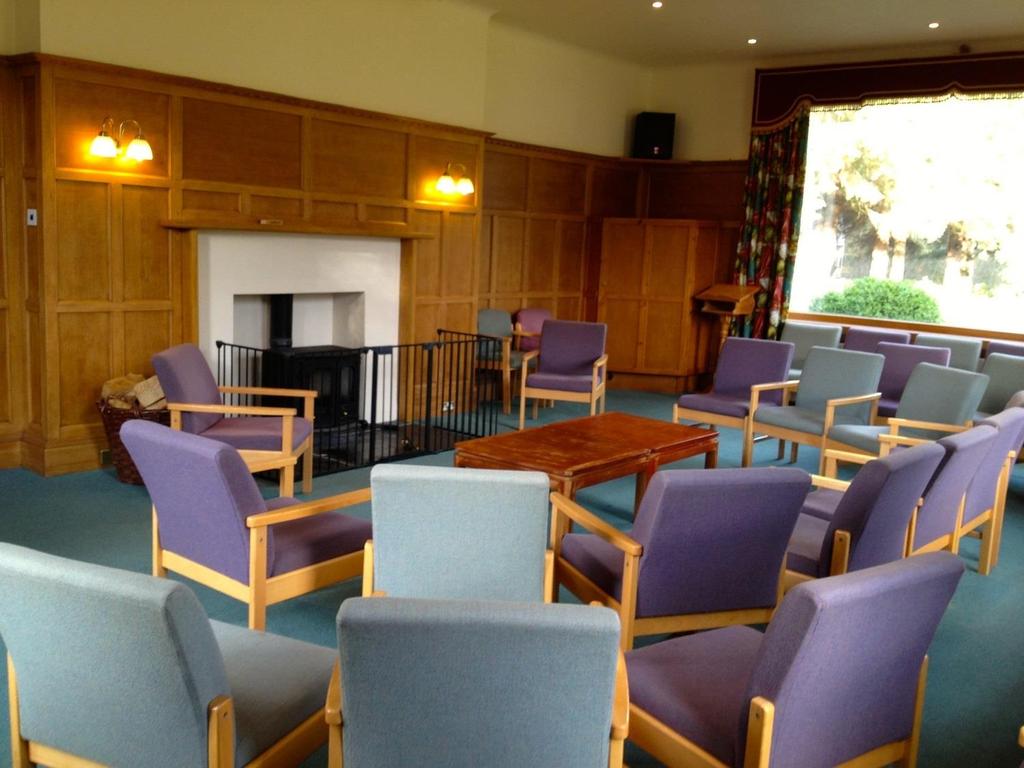 Photo tour Brae Lounge Cosy area with