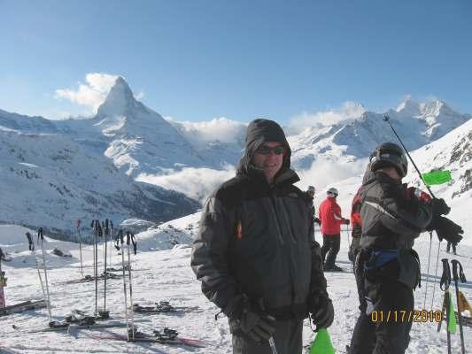 We began our first skiing day, Sunday the 17 th, with a walk and bus ride to the Gornergratbahn cog railway, which took us several thousand feet up to one of Zermatt s summit areas.