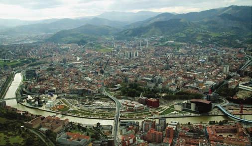 WINNER Rozvoj podnikateľských priestorov v Bilbau Lan Ekintza-Bilbao, Bilbao Víťaz: Veľká cena poroty Rozvoj podporovaný mestskou radou priťahuje do starého centra mesta nové podniky Úpadok centier