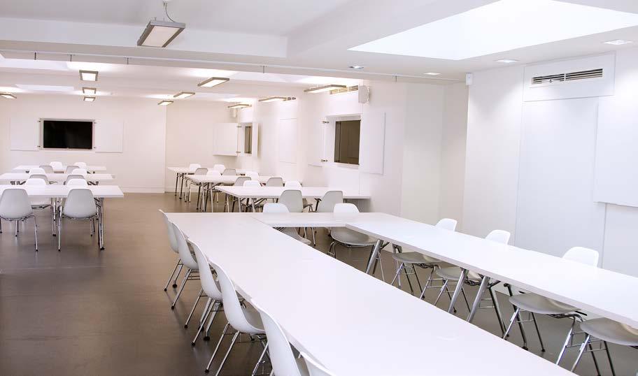 OLYMPIA & OVAL ROOMS First Floor This room can be used as a meeting room or event