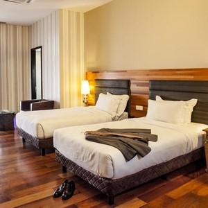 Accommodation Kuching : Ranee Hotel (Hotel) 3 nights The boutique Ranee Hotel is centrally-located in Kuching Old Town and offers beautiful views of the river, the Astana and the State Assembly