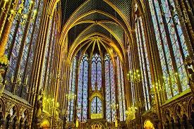 Sainte Chapelle Have a guided tour of themusée du Louvre; Discover some of its wonderful masterpieces including Da Vinci s Mona Lisa and the striking glass pyramid in front of the museum Enjoy some
