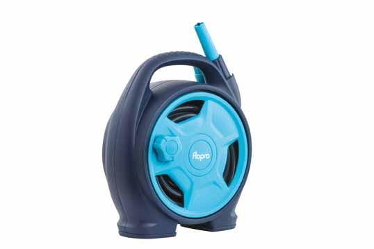to shower spray Easy rewind reel with handle Ready to use Hose features Flexible V resistant Pack qty: 6 RRP: 29.