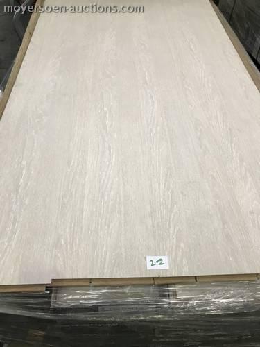 22 101,52 m² berry alloc laminate floor, color: white gray oak, thickness: 8mm, brand: berry