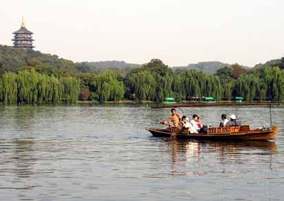 Experience it all while enjoying the panoramic view from Jingshan Hill. Sample the famous Peking duck dinner.