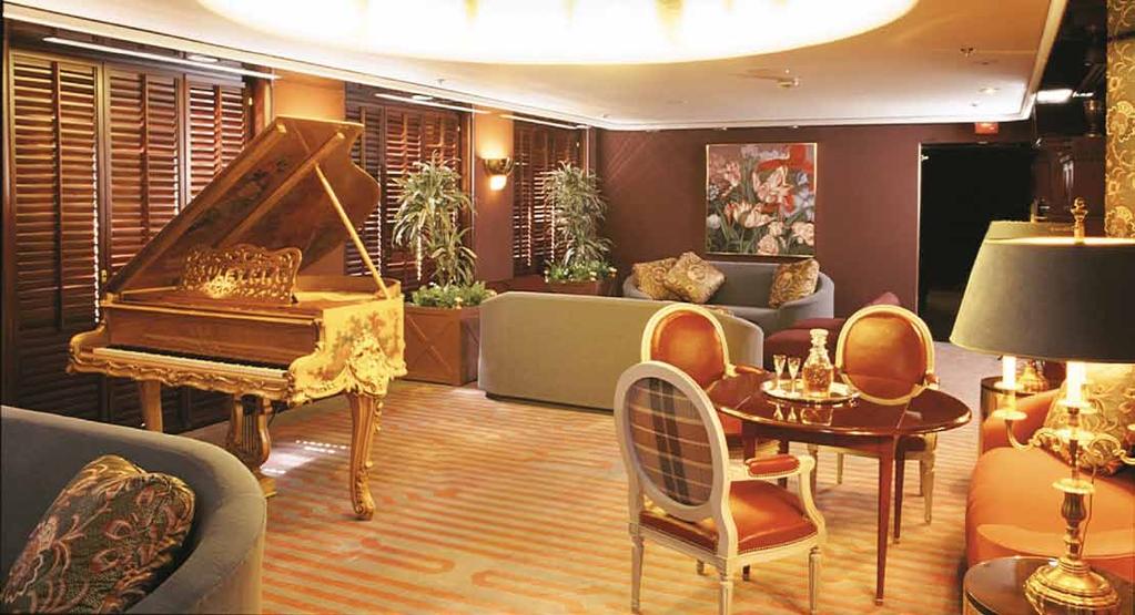 For evening entertainment, the Alexander features relaxation by the concept piano, viewing of classic and newly released films in the comfortable Cinema, or lively dancing in the Starlight
