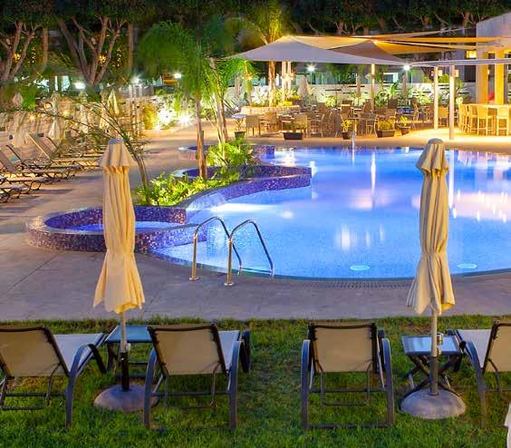 This superior 3-star property offers an outdoor & indoor pool, spa facilities, a buffet restaurant with regular theme evenings & an extensive evening entertainment schedule.