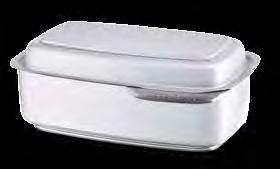 The lid can be used as a pan, casserole form, or serving platter. Durable and robust. 7.1 liters (bottom) and 2.5 liters (lid) capacity. 39.2 29.7 13.8 cm Art. No.