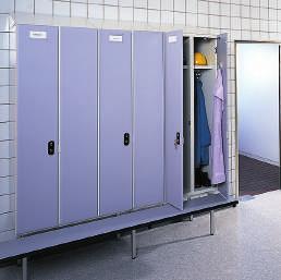 Alternatively, lockers with a single door and a movable or fixed partition, or even without a partition are also available.