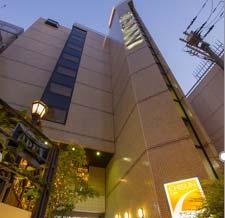 Variable Rent Hotel Details E-2 Hotel Vista Premio Kyoto Location Kyoto Operating Results (Feb 2017 - Jan 2018) ADR (right) RevPAR (right) Occupancy (left) (JPY) Access Operator 5-minute walk from