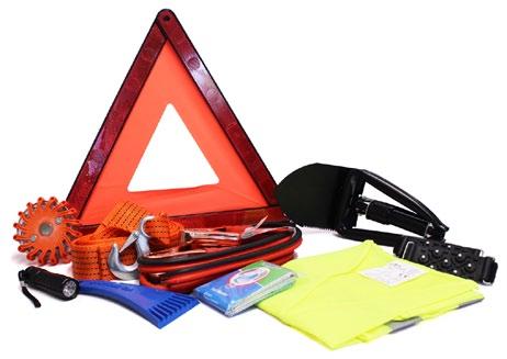 Premium winter breakdown kit Stay safe during the winter months with our Premium winter motoring pouch. It contains a range of emergency items to cope with the harsh weather conditions.