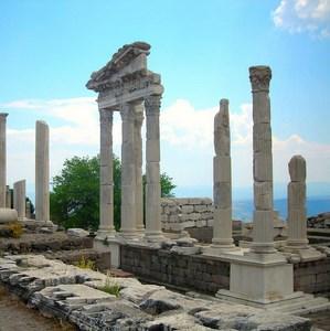 SAT, 07 JUN Pergamon Izmir Visit the ancient site of Pergamon. After lunch continue to Manisa to see the Tomb of Tantulus and continue to Izmir.