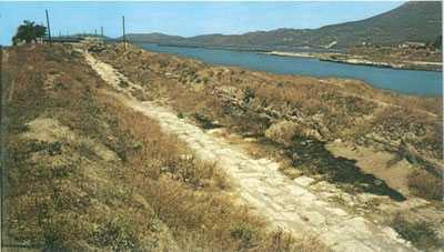 The ancient city Classical Greek era (continued) Periander was the first to attempt to cut across the Isthmus to create a seaway to allow ship