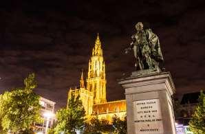 Mechelen was the political centre of the Low Countries during the 16th century. There are over 300 historic and protected buildings as a witness of the glorious past of Mechelen!