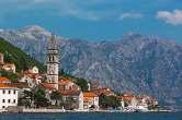 KOTOR rich medieval monument Surrounded by mountains ranging from 1,000m to 1,700m high, situated at the eastern tip of Kotor Bay, lies the picturesque city of Kotor.