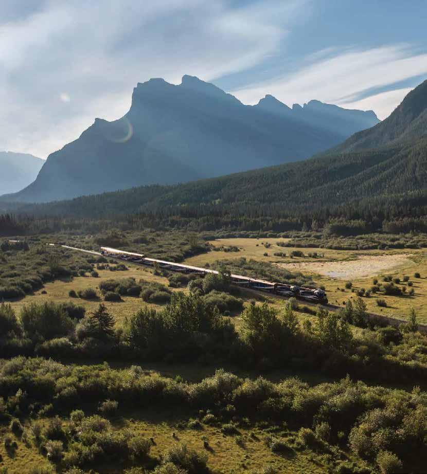 DISCOVER THE CANADIAN ROCKIES BY RAIL.