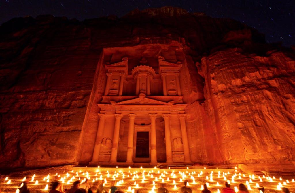 Petra Tour Spend a historically rich night at Petra, one of the Seven Wonders of the World and without a doubt Jordan s most valuable treasure.
