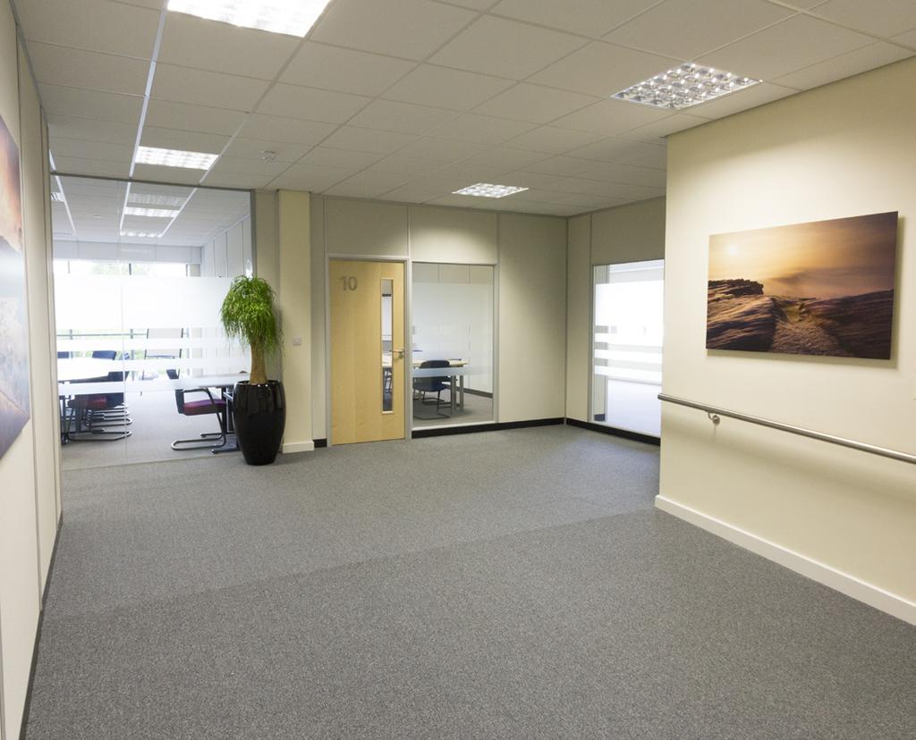 WELL EQUIPPE OFFICES The Centre is fully air conditioned. All offices have suspended ceilings with high quality lighting and carpeted raised-access floors.