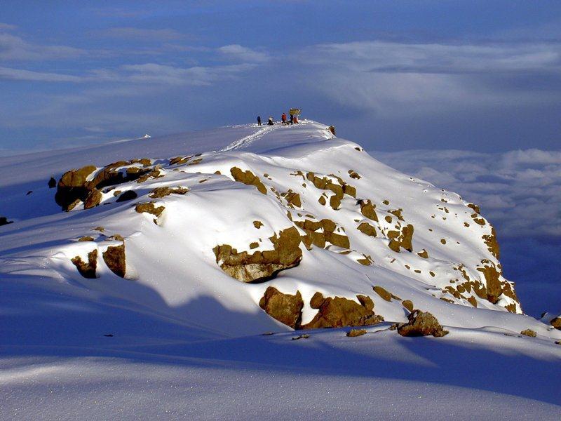 KILIMANJARO 5,895m/ 19,340 ft TRIP OVERVIEW Mount Kilimanjaro is the crown of Tanzania.