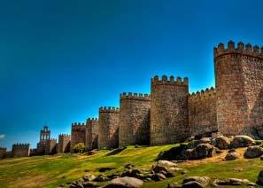 DAY TOURS FROM MADRID AVILA Y SEGOVIA WITH TOURIST LUNCH From April to October: Daily November to March: Monday, Wednesday, Friday, Saturday y Sunday.