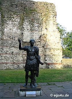 Near the Tower, there are the ruins of an old Roman city wall. The Romans invaded England in the year 43.