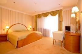 5-7 Location: Hotel Ambassador is located in the historical centre of St.