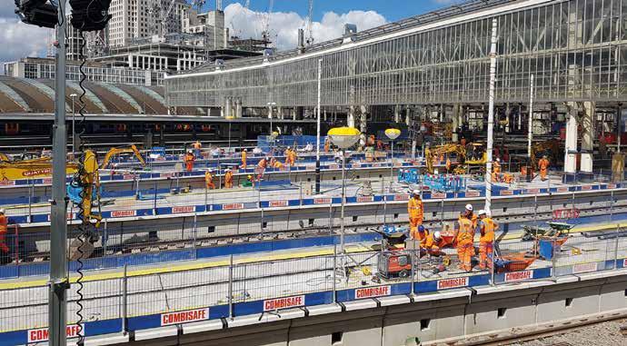 Works taking place at London Waterloo, August 2017 I m hoping it will ease overcrowding on the trains and prevent delays. Trains are currently overcrouded so something needed to be done.