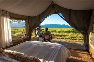 Day 2 & 3 A typical day on safari has guests woken at the crack of dawn for a quick cup of tea or coffee,