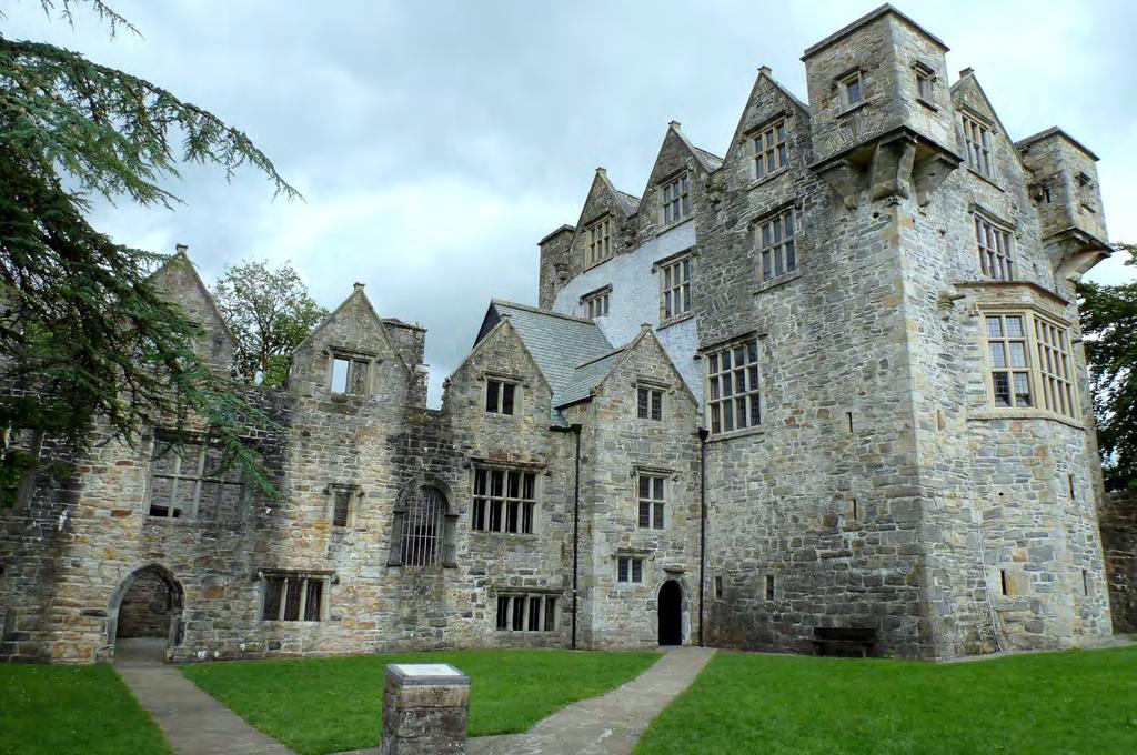 Donegal Castle & Donegal Town Donegal Castle is steeped in history, built by the O'Donnell chieftain in the 15th Century it is ideally located by the picturesque River Eske.